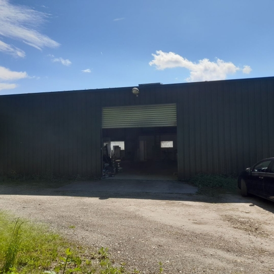   SARL PICOT IMMOBILIER -  : Autres | SAINT-GEOIRE-EN-VALDAINE (38620) | 200 m2 | 127 000 € 