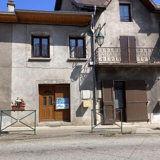   SARL PICOT IMMOBILIER -  : Maison / Villa | SAINT-JOSEPH-DE-RIVIERE (38134) | 59 m2 | 610 € 