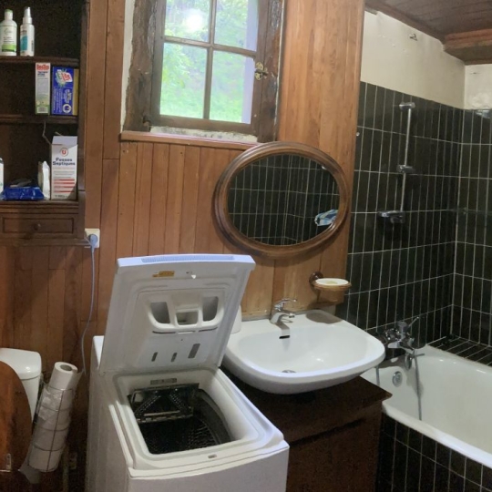   SARL PICOT IMMOBILIER -  : Maison / Villa | SAINT-JEAN-D'AVELANNE (38480) | 152 m2 | 239 000 € 