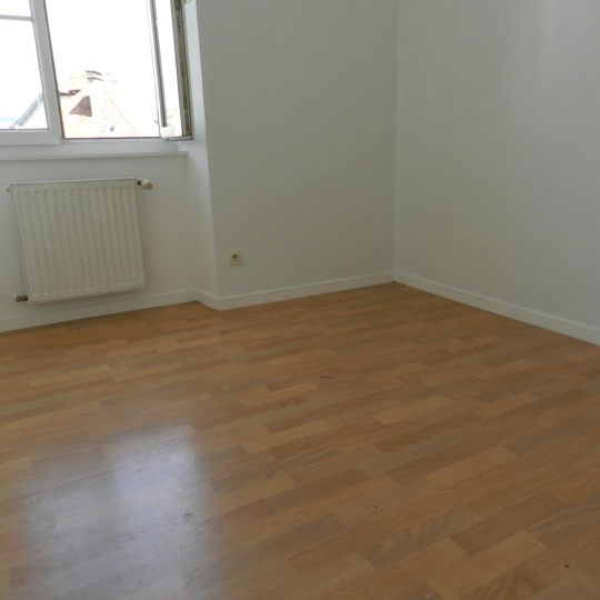   SARL PICOT IMMOBILIER -  La Petite Agence  : Appartement | SAINT-LAURENT-DU-PONT (38380) | 55 m2 | 743 € 