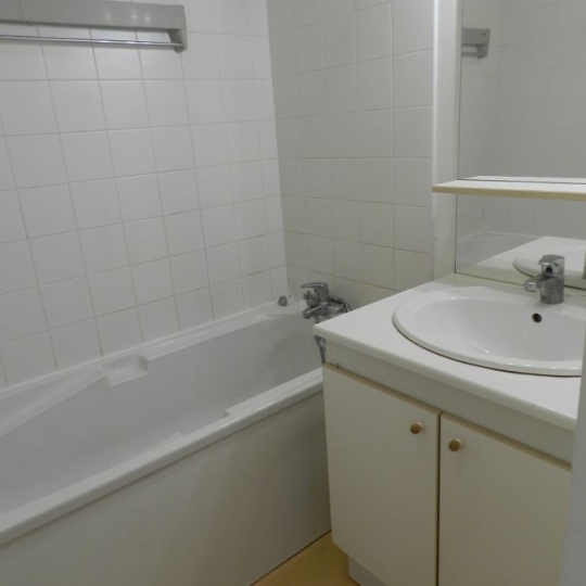   SARL PICOT IMMOBILIER -  La Petite Agence  : Appartement | SAINT-LAURENT-DU-PONT (38380) | 55 m2 | 743 € 