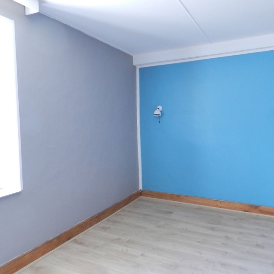   SARL PICOT IMMOBILIER -  : Maison / Villa | SAINT-LAURENT-DU-PONT (38380) | 104 m2 | 940 € 