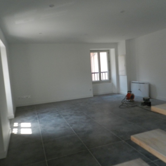   SARL PICOT IMMOBILIER -  : Appartement | SAINT-LAURENT-DU-PONT (38380) | 66 m2 | 690 € 