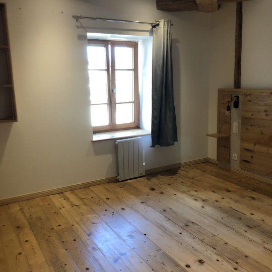   SARL PICOT IMMOBILIER -  : Appartement | SAINT-LAURENT-DU-PONT (38380) | 107 m2 | 855 € 