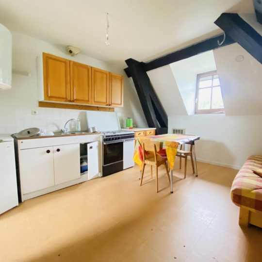   SARL PICOT IMMOBILIER -  : Building | SAINT-LAURENT-DU-PONT (38380) | 342 m2 | 249 000 € 