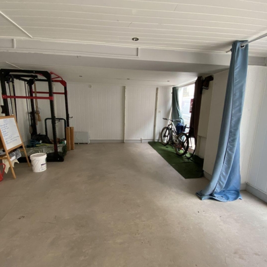   SARL PICOT IMMOBILIER -  : Office | SAINT-LAURENT-DU-PONT (38380) | 32 m2 | 49 000 € 