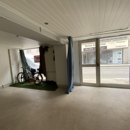   SARL PICOT IMMOBILIER -  : Office | SAINT-LAURENT-DU-PONT (38380) | 32 m2 | 49 000 € 