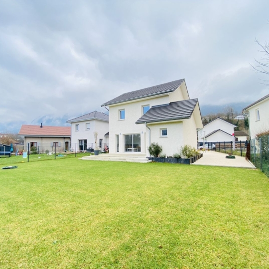   SARL PICOT IMMOBILIER -  : House | SAINT-LAURENT-DU-PONT (38380) | 103 m2 | 365 000 € 