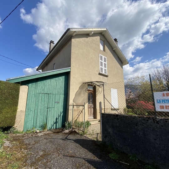   SARL PICOT IMMOBILIER -  : Maison / Villa | ENTRE-DEUX-GUIERS (38380) | 78 m2 | 180 000 € 