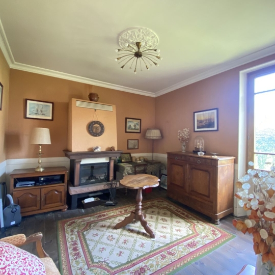   SARL PICOT IMMOBILIER -  : Maison / Villa | ENTRE-DEUX-GUIERS (38380) | 78 m2 | 180 000 € 