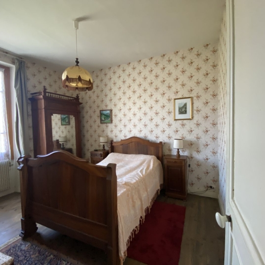   SARL PICOT IMMOBILIER -  : Maison / Villa | ENTRE-DEUX-GUIERS (38380) | 78 m2 | 180 000 € 