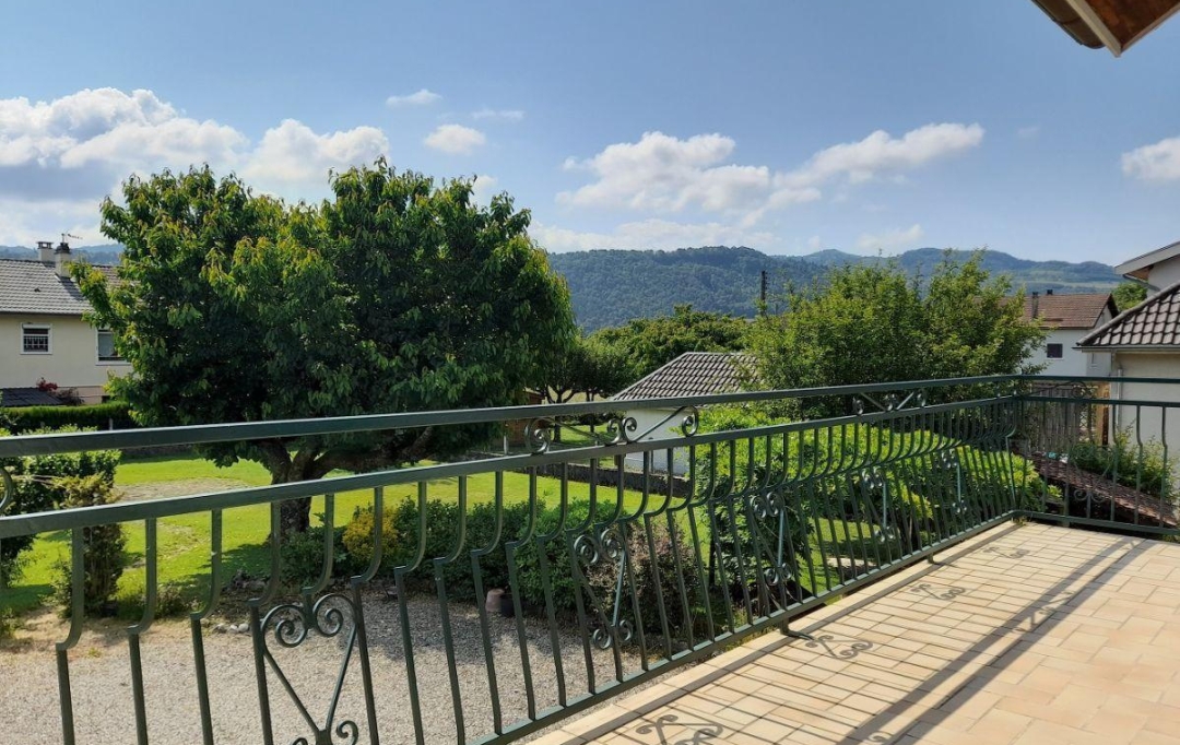  SARL PICOT IMMOBILIER -  : Maison / Villa | SAINT-GEOIRE-EN-VALDAINE (38620) | 115 m2 | 282 000 € 