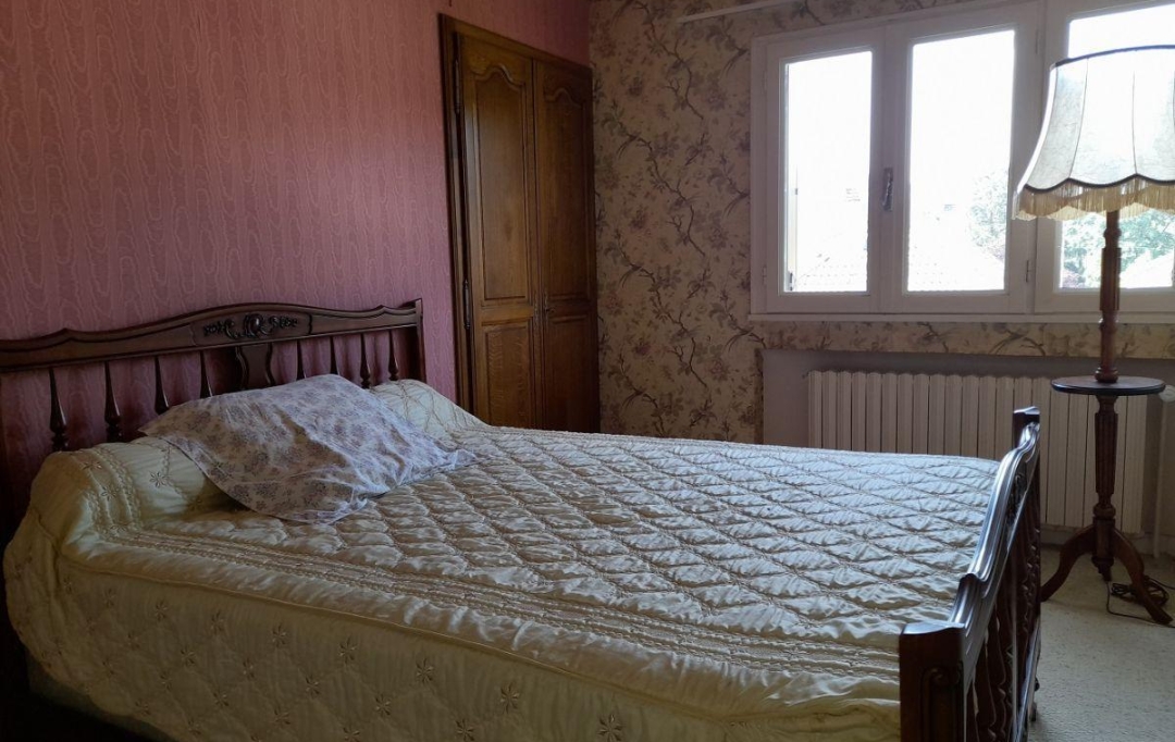  SARL PICOT IMMOBILIER -  : Maison / Villa | SAINT-GEOIRE-EN-VALDAINE (38620) | 115 m2 | 282 000 € 