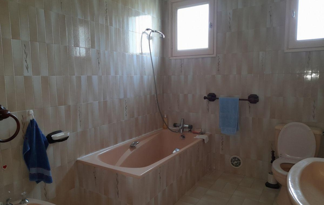  SARL PICOT IMMOBILIER -  : Maison / Villa | SAINT-GEOIRE-EN-VALDAINE (38620) | 115 m2 | 282 000 € 