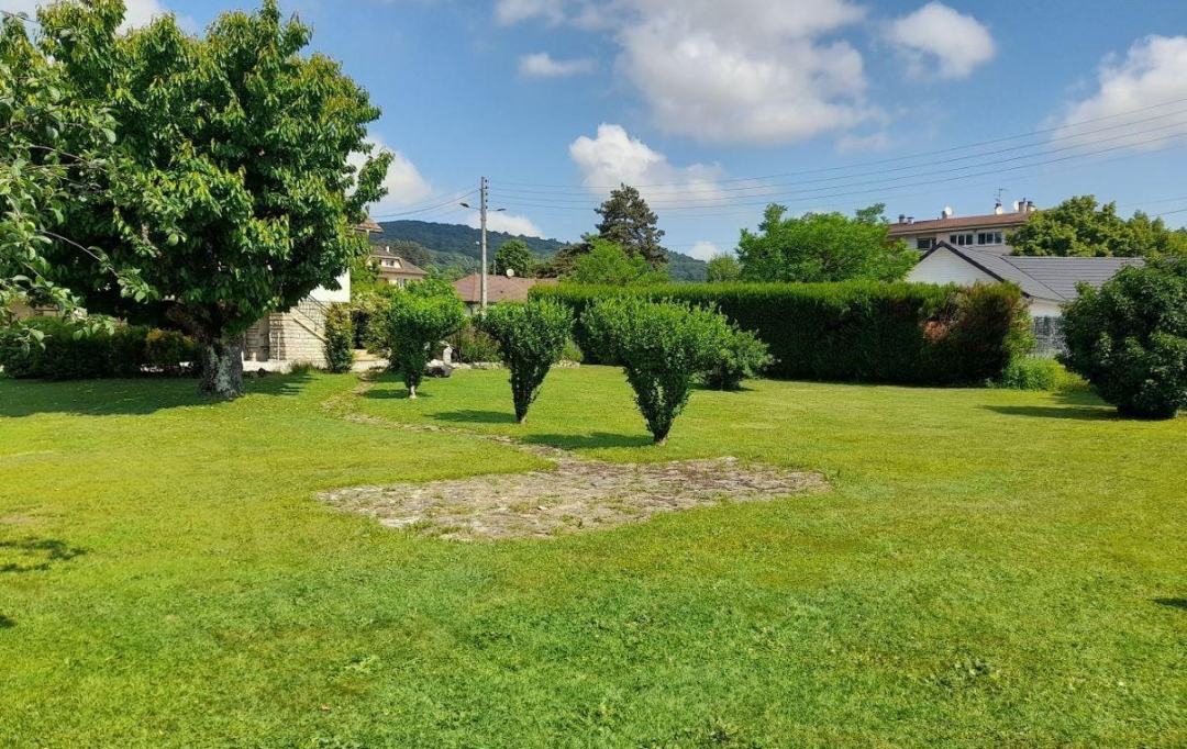  SARL PICOT IMMOBILIER -  : Maison / Villa | VOIRON (38500) | 115 m2 | 282 000 € 