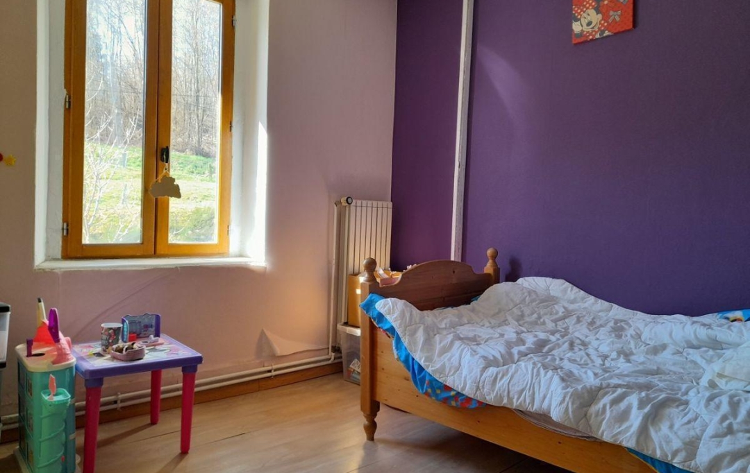  SARL PICOT IMMOBILIER -  La Petite Agence  : Maison / Villa | SAINT-ALBIN-DE-VAULSERRE (38480) | 105 m2 | 179 000 € 