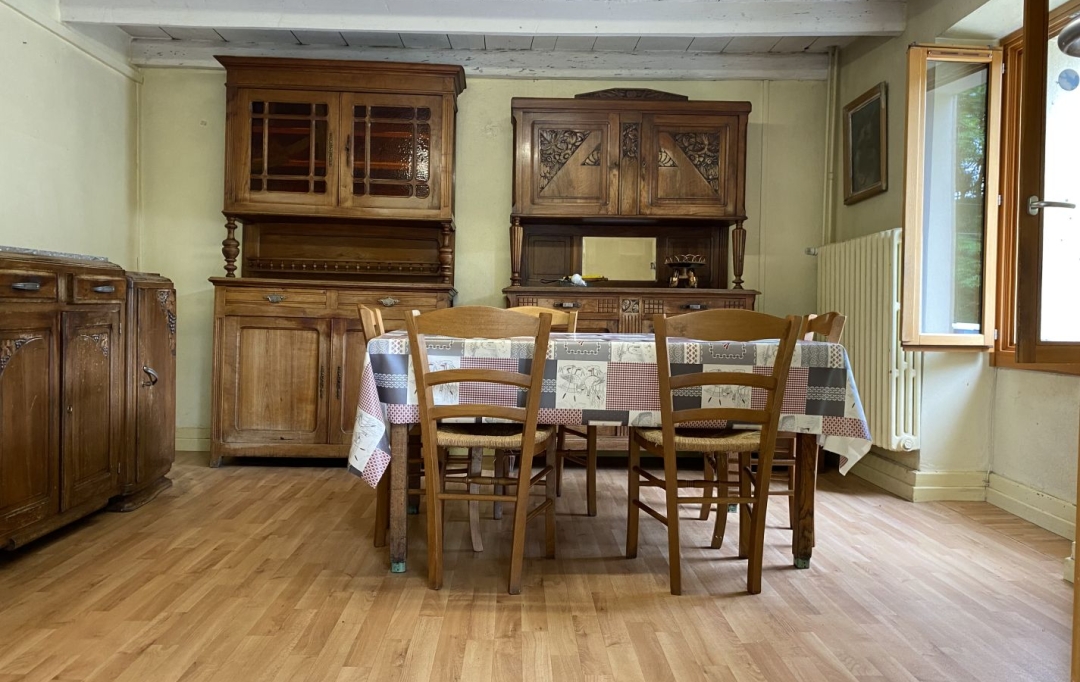  SARL PICOT IMMOBILIER -  : Maison / Villa | ATTIGNAT-ONCIN (73610) | 82 m2 | 209 000 € 