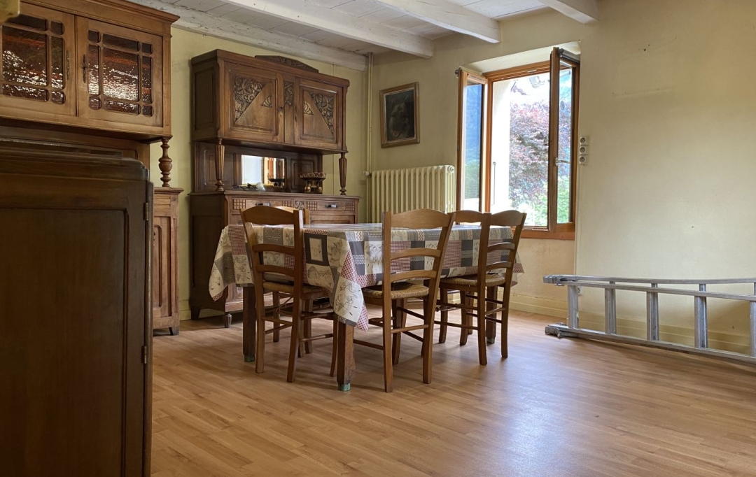  SARL PICOT IMMOBILIER -  : Maison / Villa | ATTIGNAT-ONCIN (73610) | 82 m2 | 209 000 € 