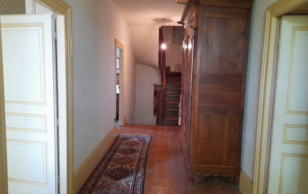  SARL PICOT IMMOBILIER -  : Maison / Villa | VELANNE (38620) | 190 m2 | 262 000 € 