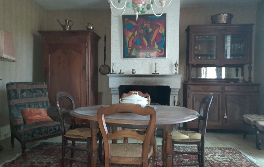  SARL PICOT IMMOBILIER -  : Maison / Villa | VELANNE (38620) | 190 m2 | 262 000 € 