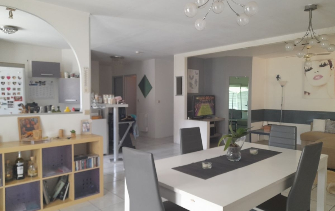  SARL PICOT IMMOBILIER -  : Maison / Villa | SAINT-GEOIRE-EN-VALDAINE (38620) | 110 m2 | 249 000 € 