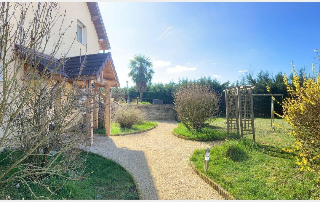  SARL PICOT IMMOBILIER -  : Maison / Villa | SAINT-BERON (73520) | 170 m2 | 335 000 € 