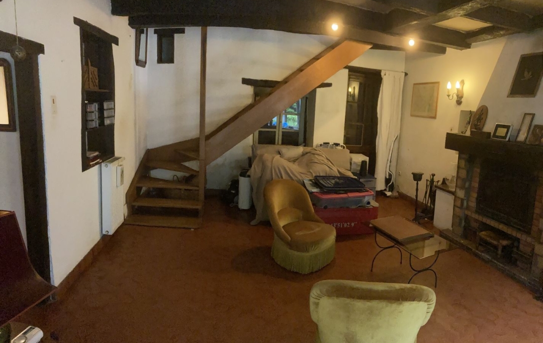  SARL PICOT IMMOBILIER -  : Maison / Villa | SAINT-JEAN-D'AVELANNE (38480) | 152 m2 | 239 000 € 