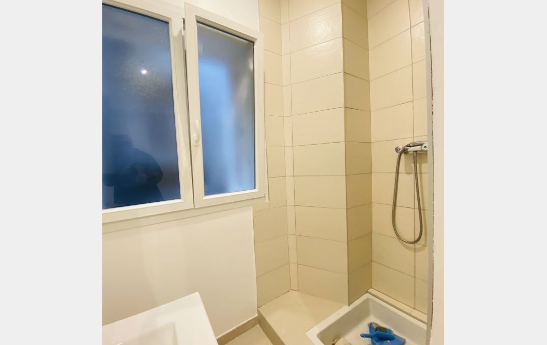  SARL PICOT IMMOBILIER -  : Apartment | SAINT-LAURENT-DU-PONT (38380) | 24 m2 | 430 € 
