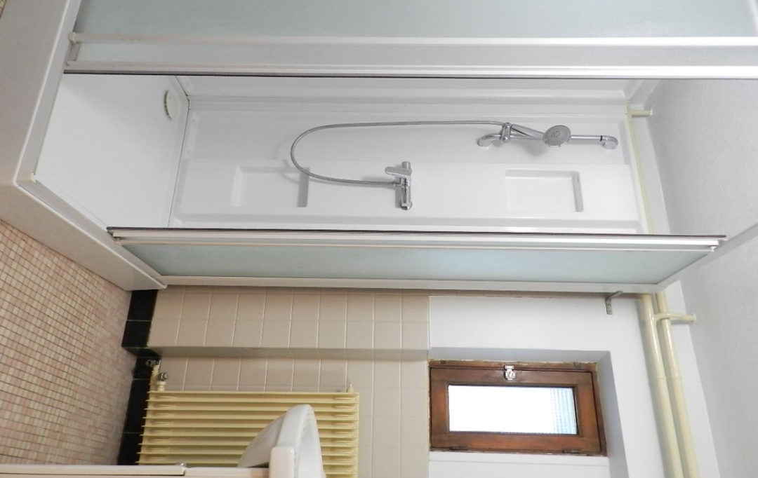  SARL PICOT IMMOBILIER -  : Maison / Villa | SAINT-LAURENT-DU-PONT (38380) | 104 m2 | 940 € 