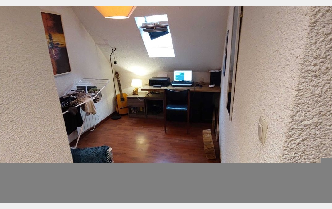  SARL PICOT IMMOBILIER -  : Appartement | SAINT-LAURENT-DU-PONT (38380) | 53 m2 | 69 000 € 