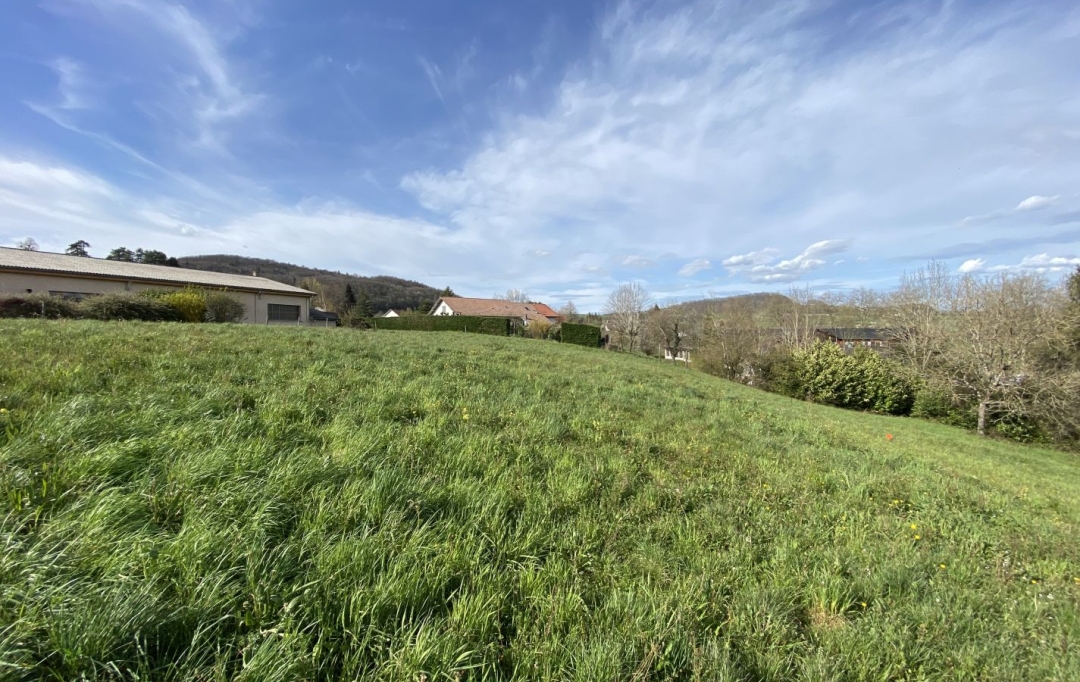  SARL PICOT IMMOBILIER -  : Ground | SAINT-GEOIRE-EN-VALDAINE (38620) | 0 m2 | 80 000 € 