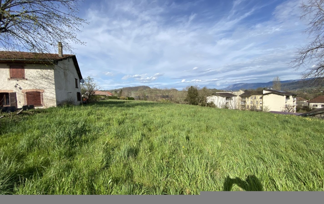  SARL PICOT IMMOBILIER -  : Ground | SAINT-GEOIRE-EN-VALDAINE (38620) | 0 m2 | 80 000 € 