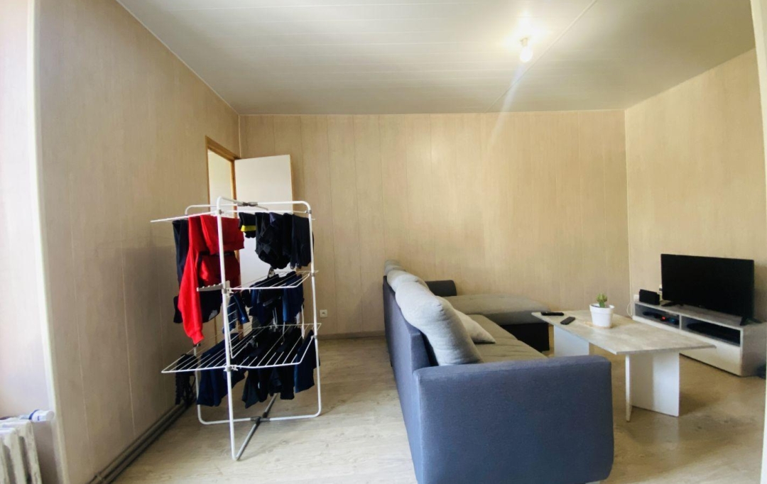  SARL PICOT IMMOBILIER -  : House | SAINT-LAURENT-DU-PONT (38380) | 70 m2 | 159 000 € 