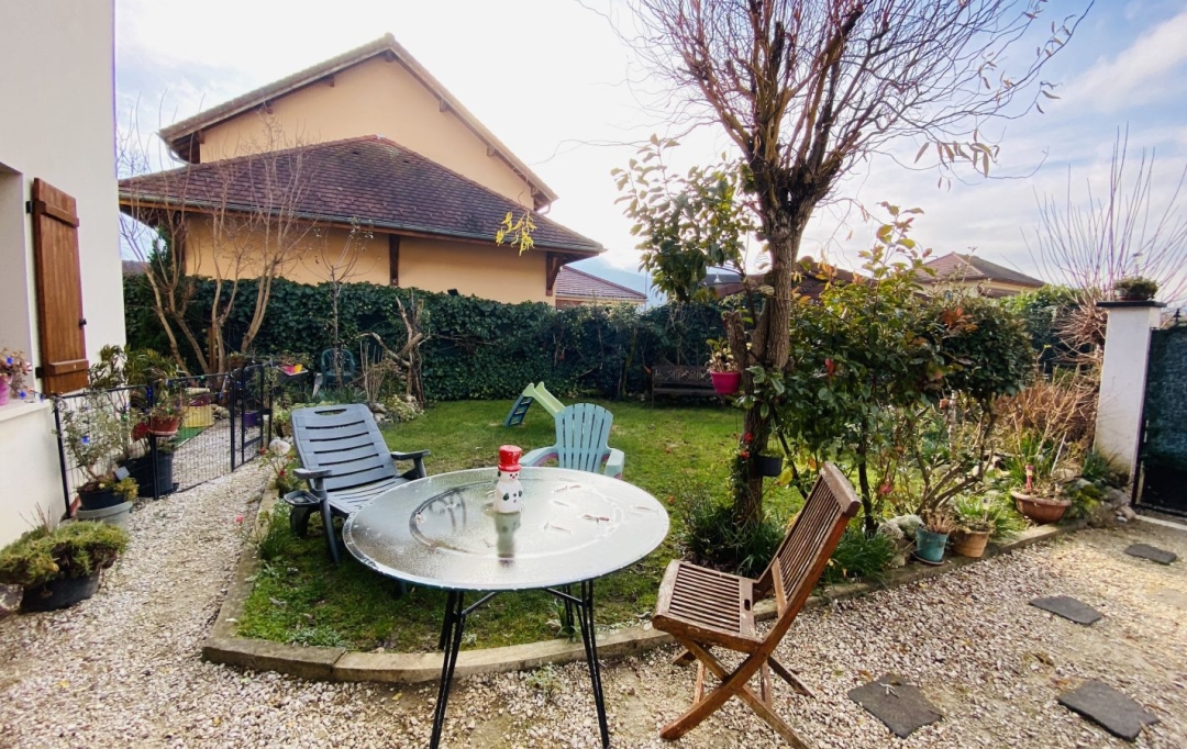  SARL PICOT IMMOBILIER -  : House | SAINT-LAURENT-DU-PONT (38380) | 94 m2 | 265 000 € 