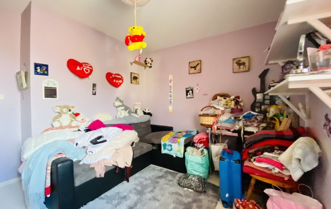  SARL PICOT IMMOBILIER -  : House | SAINT-LAURENT-DU-PONT (38380) | 94 m2 | 265 000 € 