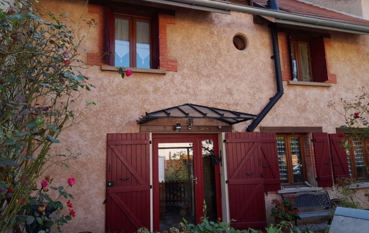 Maison de village SAINT-BERON 130 m2 198 000 € Maison de village SAINT-BERON 130 m2 198 000 €