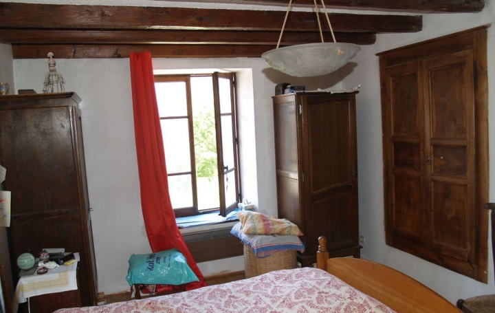 SARL PICOT IMMOBILIER -  : Maison / Villa | SAINT-JOSEPH-DE-RIVIERE (38134) | 106 m2 | 220 000 € 