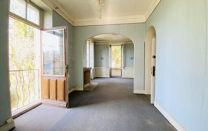   SARL PICOT IMMOBILIER -  La Petite Agence  House | SAINT-LAURENT-DU-PONT (38380) | 195 m2 | 185 000 € 