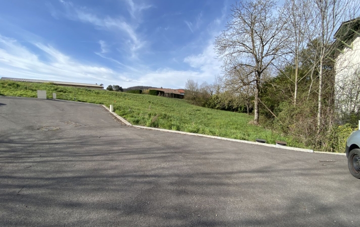 Terrain SAINT-GEOIRE-EN-VALDAINE 80 000 € Terrain SAINT-GEOIRE-EN-VALDAINE 80 000 €